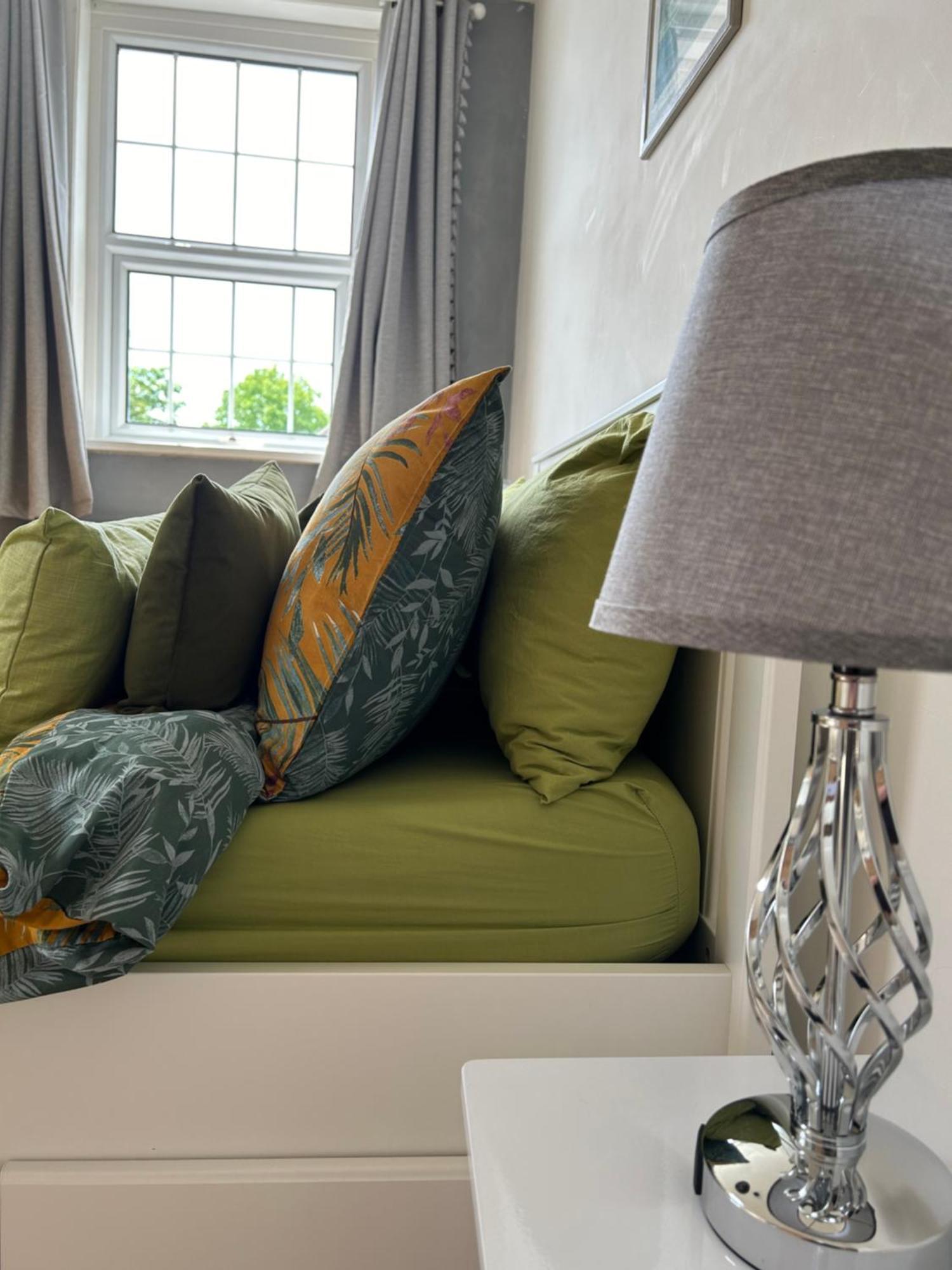 Seaside Rentals Bournemouth - 2Br, Upto 6Ppl, Beach 3 Min Walk, Dogs Ok, Wifi, Park 2 Cars Exterior foto